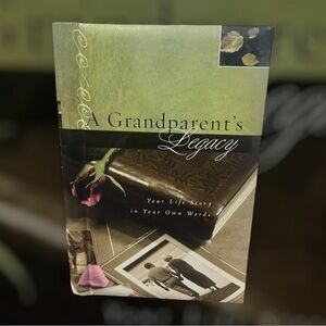 A Grandparent's Legacy Journal - Green and Brown - not written in - 192 pages